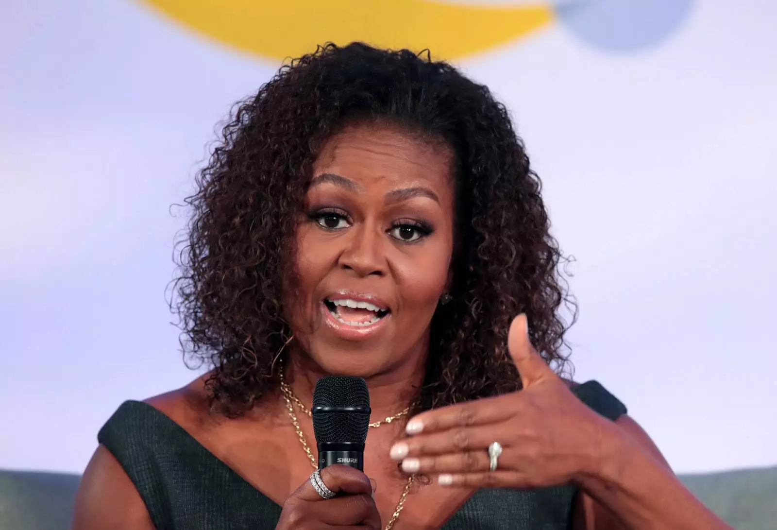 Obama Sisters Finally Speaks Out About Their Real Emotions Towards Michelle_12