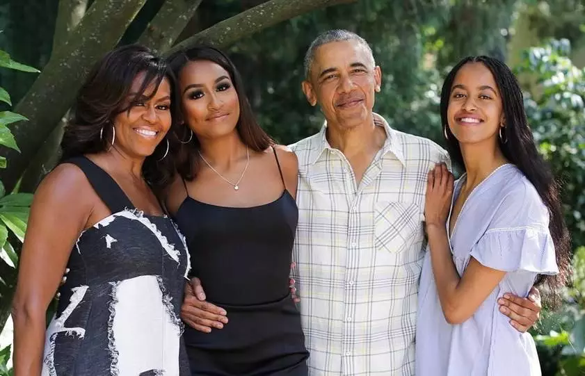 Obama Sisters Finally Speaks Out About Their Real Emotions Towards Michelle_8